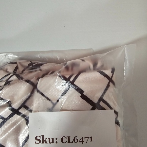 Karl Lagerfeld Womens Long Sleeve Blouse Size Medium White Black Check Career - Picture 12 of 12